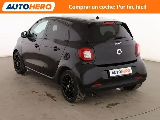 Usado Smart ForFour Basis 90 CV (66 kW) 2017 Negro Utilitario
