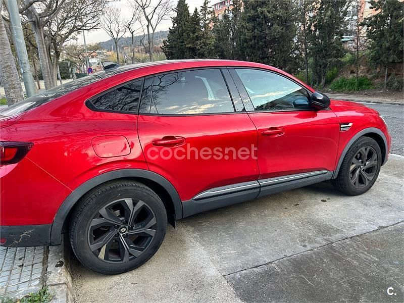 Usado Renault Arkana Engineered 145 CV (106 kW) 2023 Rojo SUV