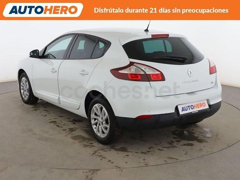 Usado Renault Mégane LIMITED 115 CV (84 kW) 2015 Blanco Berlina