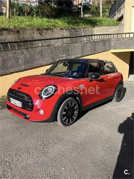 Usado Mini Cooper S 192 CV (141 kW) 2018 Rojo Utilitario