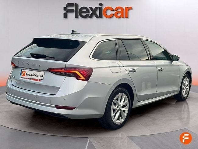 Usado Skoda Octavia Ambition 150 CV (110 kW) 2022 Gris Berlina