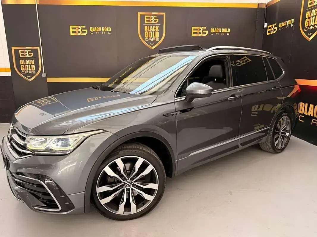 Usado VW Tiguan Allspace R-line 200 CV (147 kW) 2022 Gris SUV