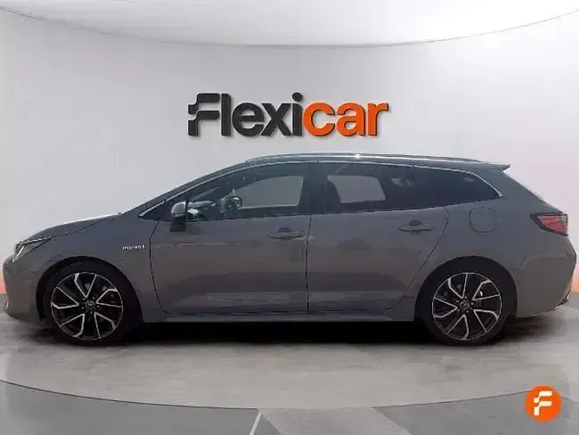 Usado Toyota Corolla Advance 180 CV (132 kW) 2019 Gris Familiar