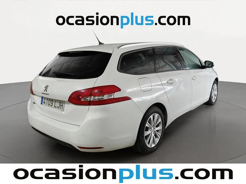 Usado Peugeot 308 Style 130 CV (95 kW) 2020 Blanco Familiar