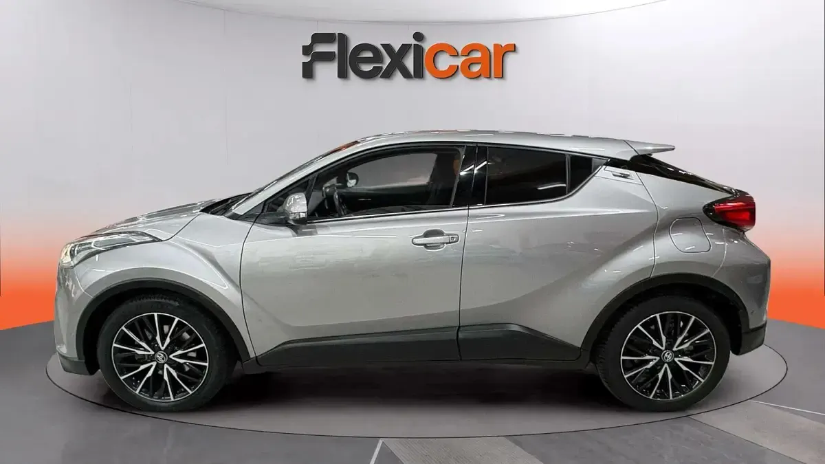 Usado Toyota C-HR Advance 122 CV (89 kW) 2018 Gris SUV