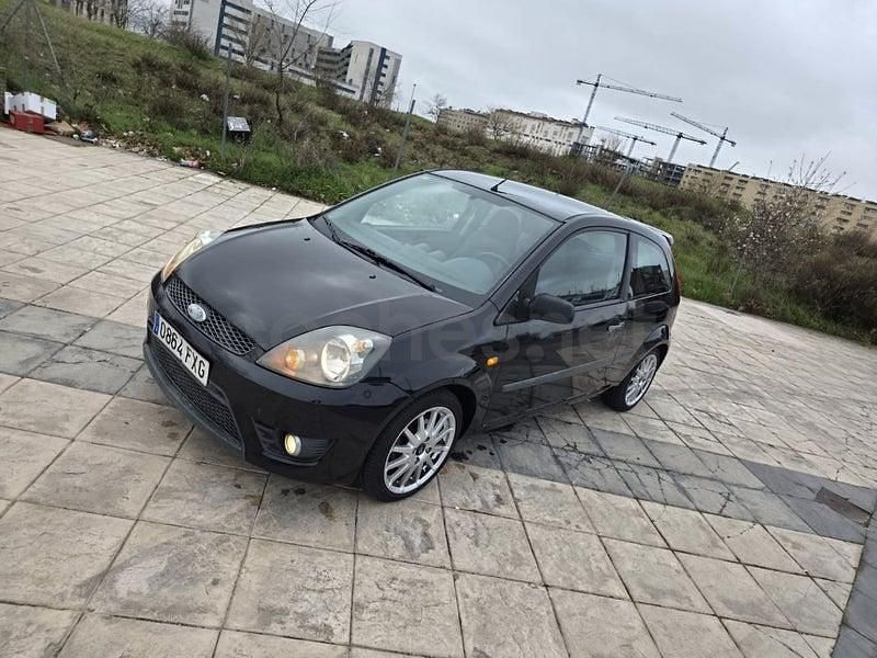 Usado Ford Fiesta Sport 90 CV (66 kW) 2007 Negro Coupe