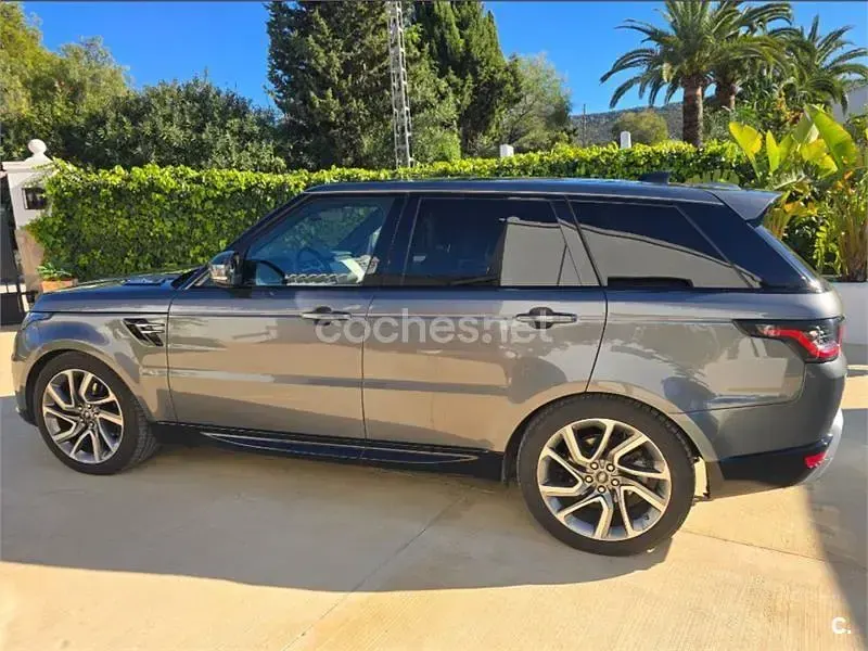 Usado Land Rover Range Rover Sport HSE 300 CV (220 kW) 2020 Gris / plata SUV
