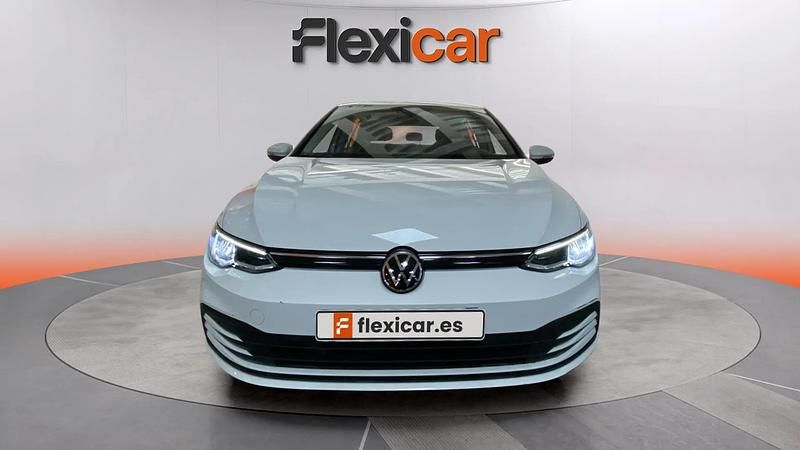 Usado VW Golf VIII Life 116 CV (85 kW) 2022 Blanco Berlina