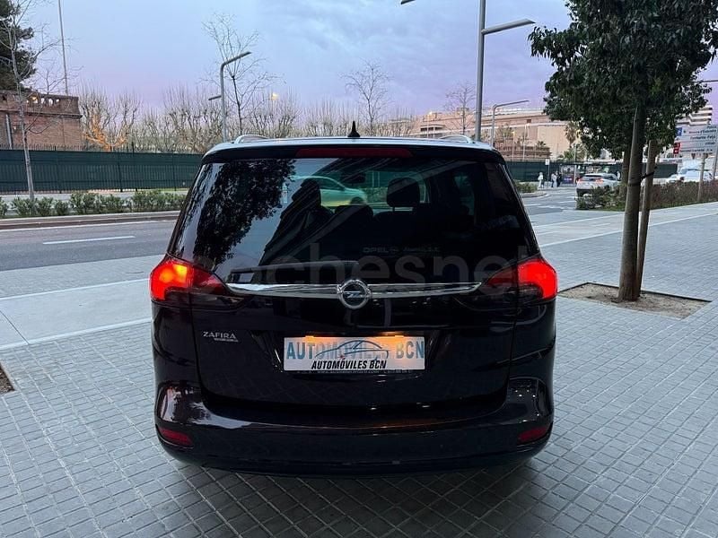 Usado Opel Zafira Tourer Excellence 130 CV (95 kW) 2012 Marrón Monovolumen