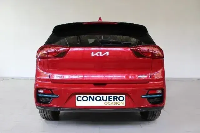 Usado Kia Niro 150 kW (204 CV) 2022 Rojo SUV