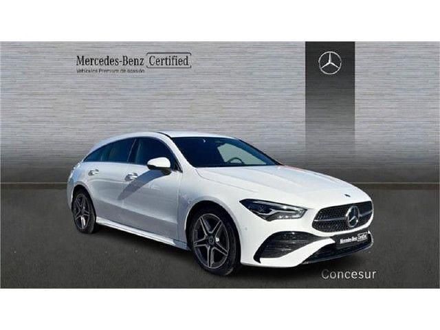 Usado Mercedes CLA250e Shooting Brake AMG line 218 CV (160 kW) 2024 Blanco Familiar