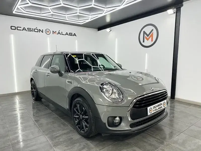 Usado Mini One D Clubman 116 CV (85 kW) 2018 Gris / plata Familiar