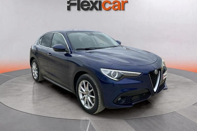 Azul Usado 2017 Alfa Romeo Stelvio SUV | 17.690 € (Buen precio) - Imagen 1/4