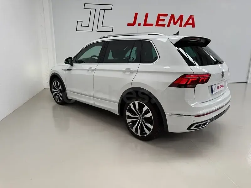 Usado VW Tiguan R-line 150 CV (110 kW) 2021 Blanco SUV