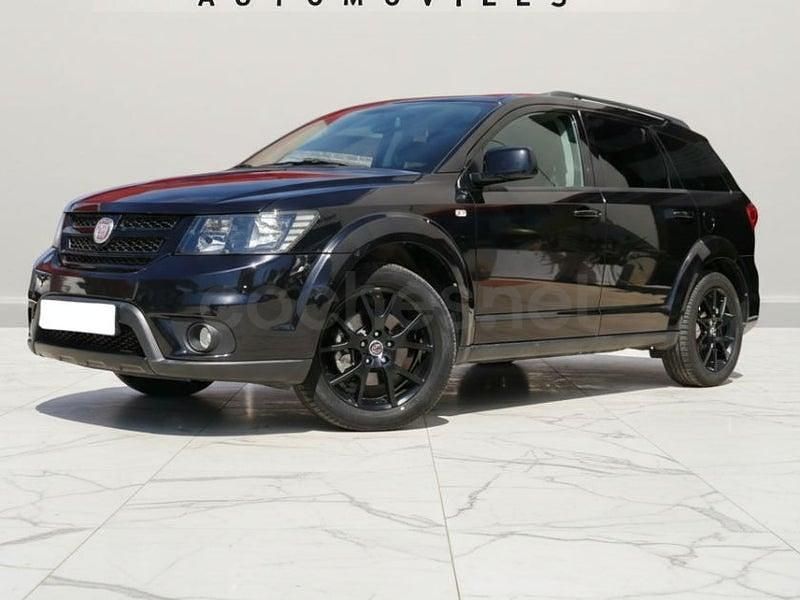 Usado Fiat Freemont Black Code 170 CV (125 kW) 2014 Negro SUV