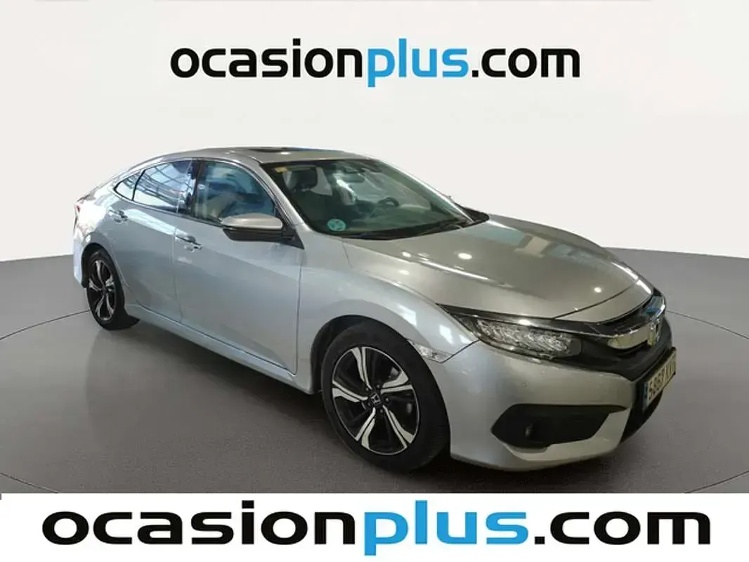 Usado Honda Civic Executive 120 CV (88 kW) 2019 Plateado Berlina