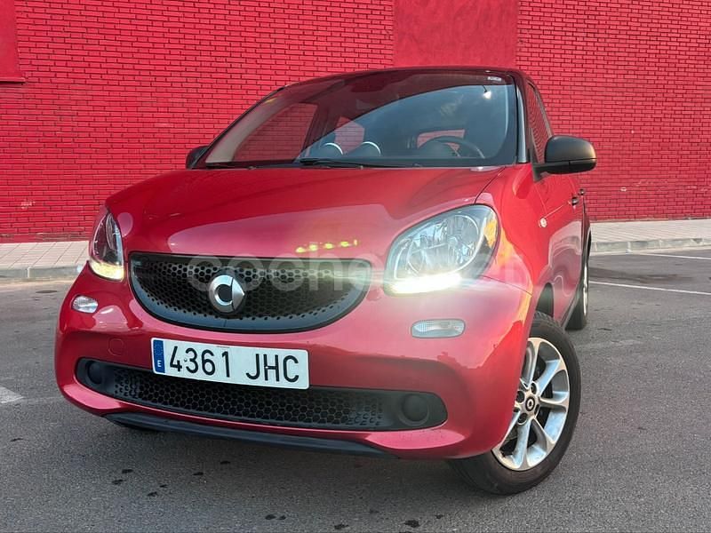 Rojo Usado 2015 Smart ForFour Utilitario | 7990 € (Precio justo) - Imagen 1/4