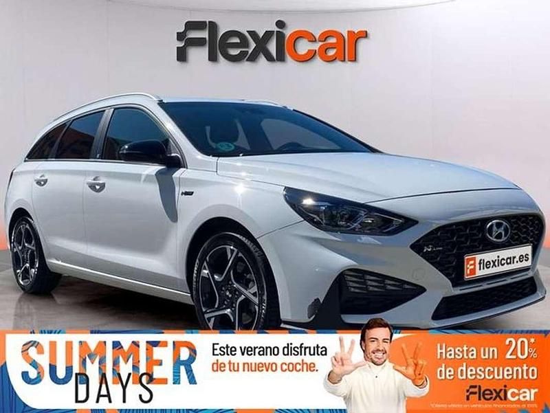Blanco Usado 2023 Hyundai i30 N Line Berlina | 18.190 € (Precio justo) - Imagen 1/4