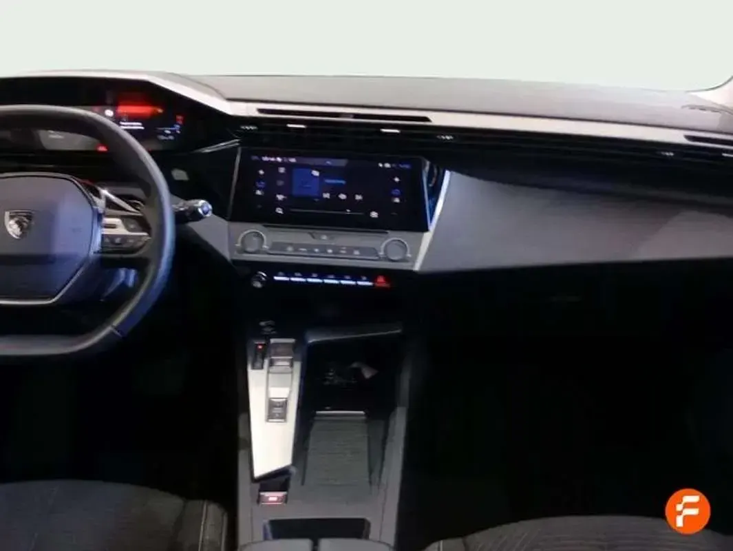 Usado Peugeot 308 Active 131 CV (96 kW) 2023 Blanco Utilitario