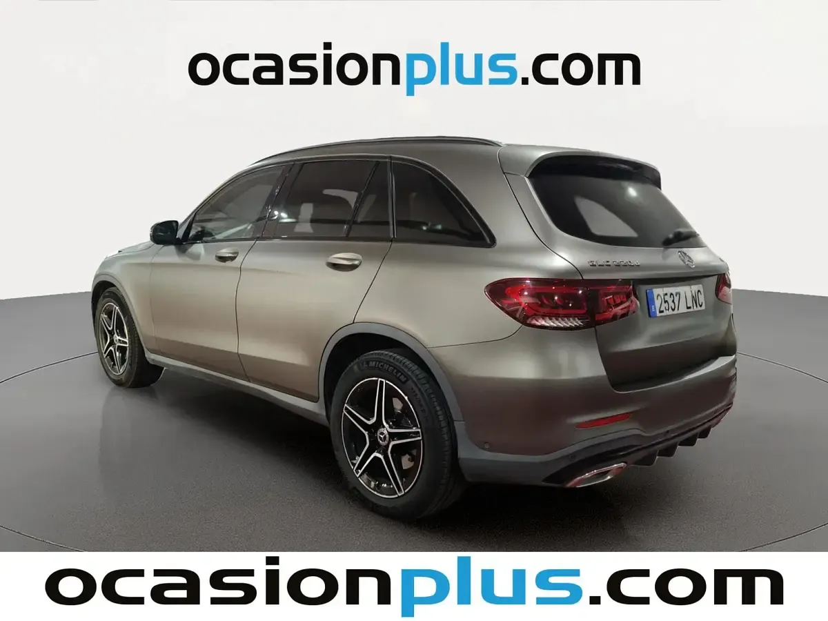 Usado Mercedes GLC220 AMG 194 CV (142 kW) 2021 Marrón SUV