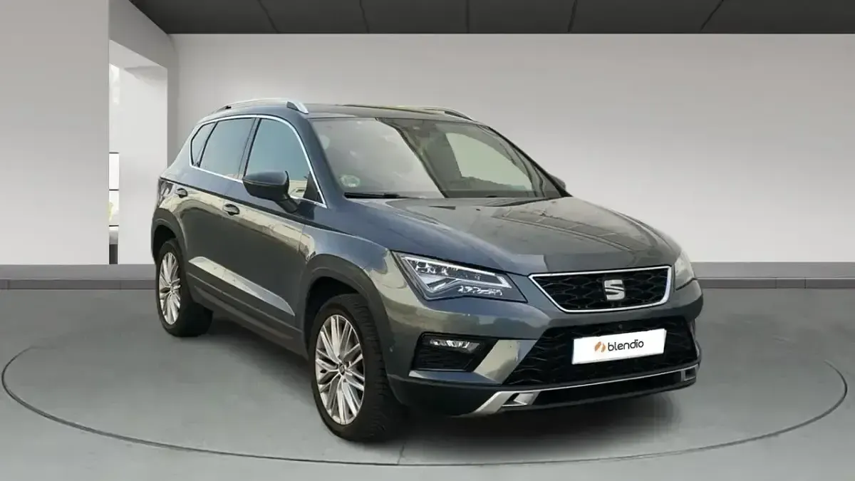 Usado Seat Ateca Style 150 CV (110 kW) 2019 Gris SUV