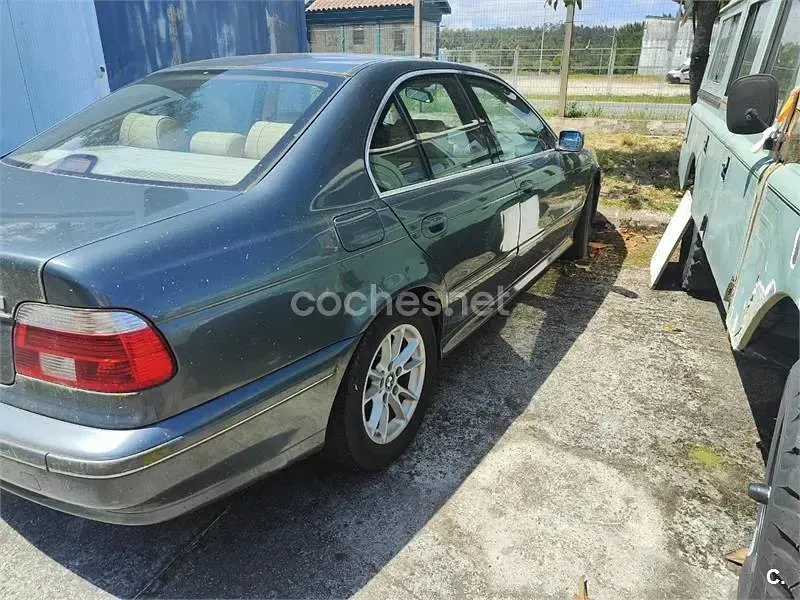 Usado BMW 520 Exclusive 170 CV (125 kW) 2003 Gris / plata Berlina