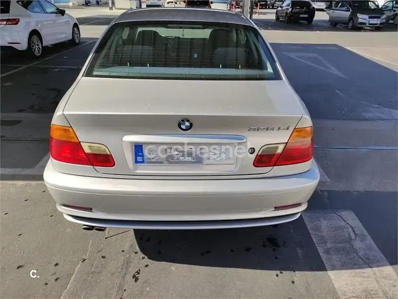 Usado BMW 328 193 CV (141 kW) 1999 Gris / plata Coupe