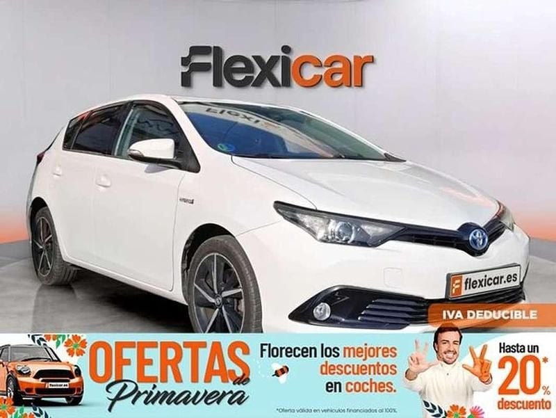 Usado Toyota Auris Hybrid Edition 136 CV (100 kW) 2018 Blanco Utilitario