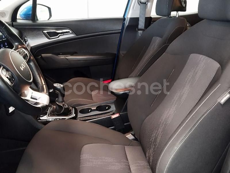 Usado Kia Sportage 136 CV (100 kW) 2022 Azul SUV