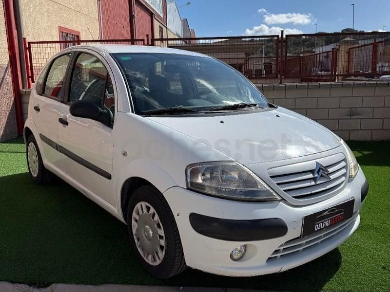 Usado Citroën C3 Exclusive 92 CV (67 kW) 2005 Blanco Berlina
