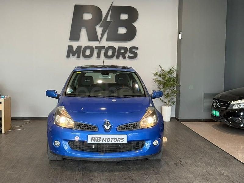 Usado Renault Clio II 200 CV (147 kW) 2007 Azul Berlina