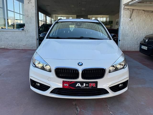 Usado BMW 216 Active Tourer 116 CV (85 kW) 2015 Blanco Monovolumen