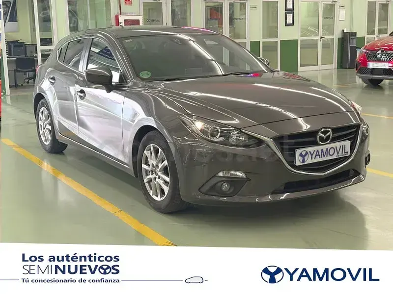 Usado Mazda 3 Style 120 CV (88 kW) 2013 Gris / plata Berlina