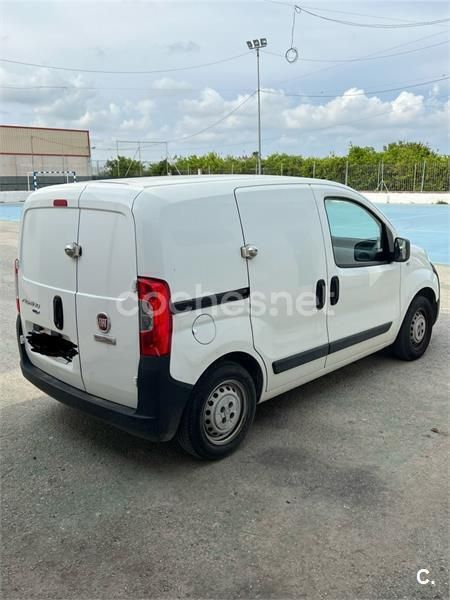 Blanco Usado 2016 Fiat Fiorino Monovolumen | 10.500 € (Precio justo) - Imagen 1/3