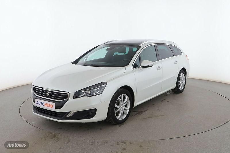 Usado Peugeot 508 Allure 150 CV (110 kW) 2014 Blanco Familiar