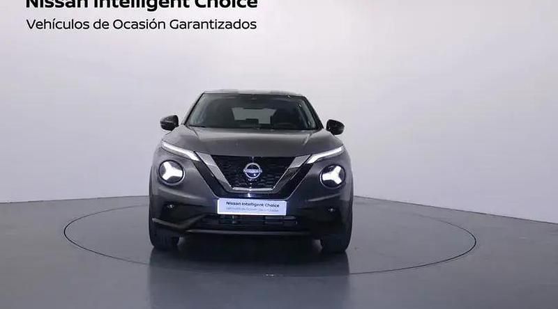 Usado Nissan Juke Acenta 114 HP (83 kW) 2024 Branco SUV