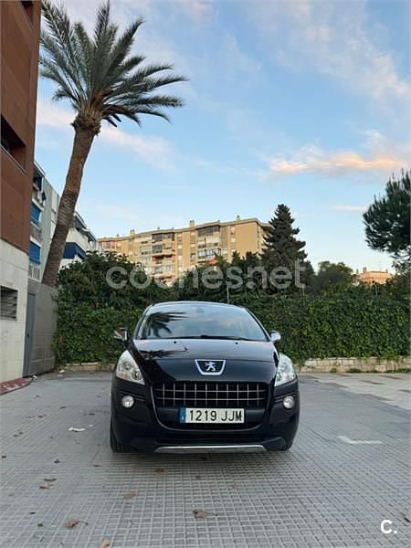 Usado Peugeot 3008 Active 112 CV (82 kW) 2011 Negro Berlina