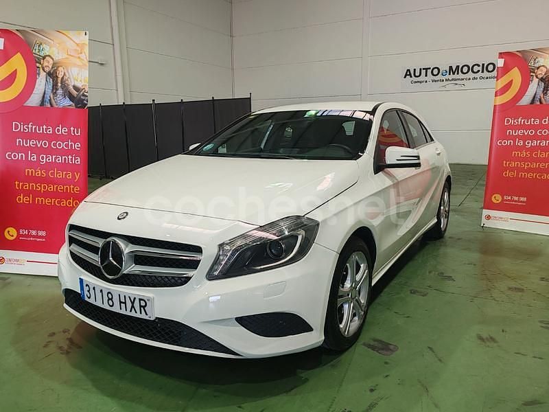 Blanco Usado 2014 Mercedes A200 Urban Berlina | 11.999 € (Precio justo) - Imagen 1/4