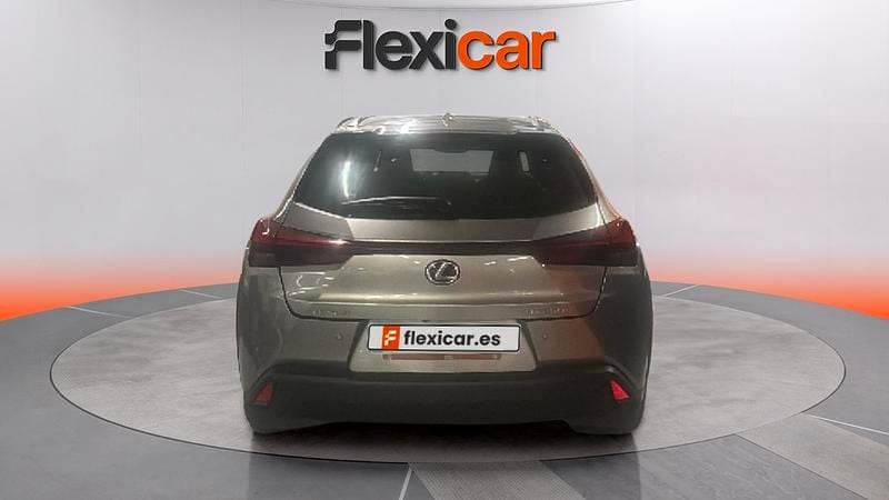 Usado Lexus UX Business Edition 184 CV (135 kW) 2022 Gris SUV