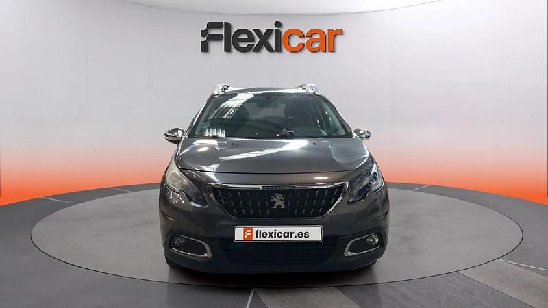 Usado Peugeot 2008 Style 110 CV (80 kW) 2017 Gris SUV
