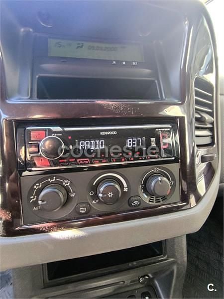 Usado Mitsubishi Montero 165 CV (121 kW) 2001 Verde SUV