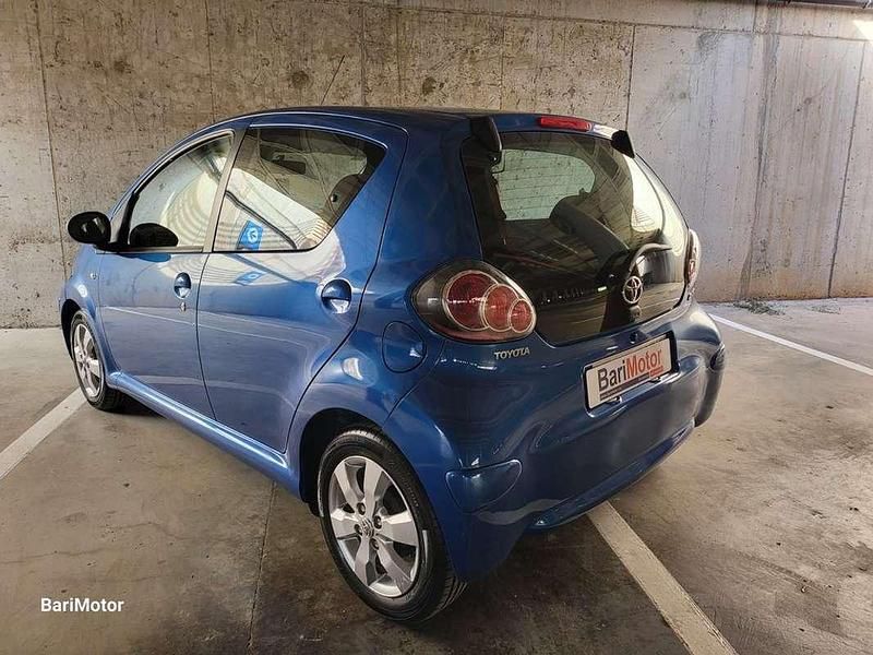 Occasion Toyota Aygo City 68 PK (50 kW) 2013 Blauw Hatchback