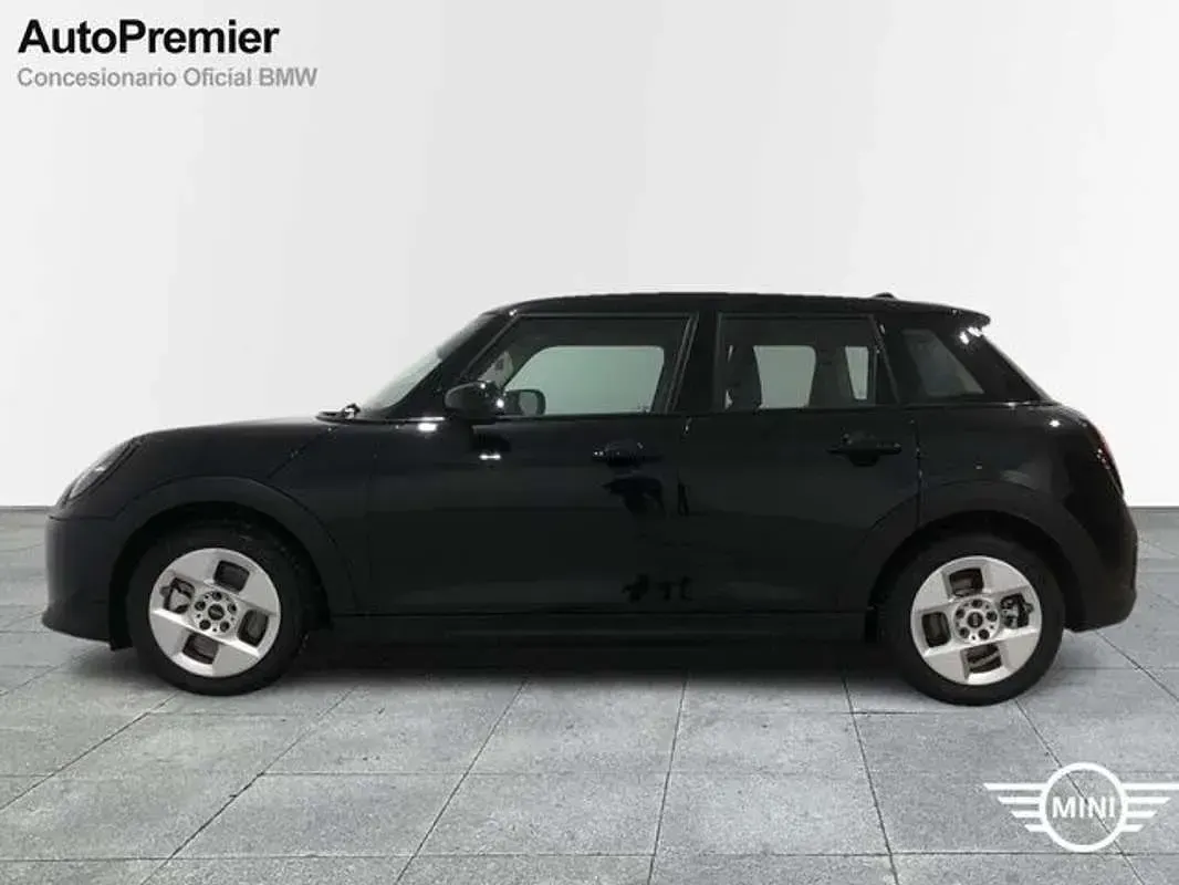 Nuevo Mini Cooper 114 kW (156 CV) 2025 Negro Utilitario