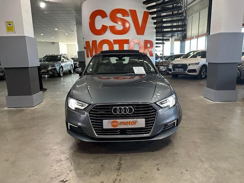 Usado Audi A3 Sportback e-tron 204 CV (150 kW) 2018 Gris Utilitario