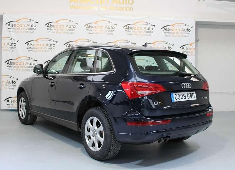 Usado Audi Q5 170 CV (125 kW) 2010 Azul SUV