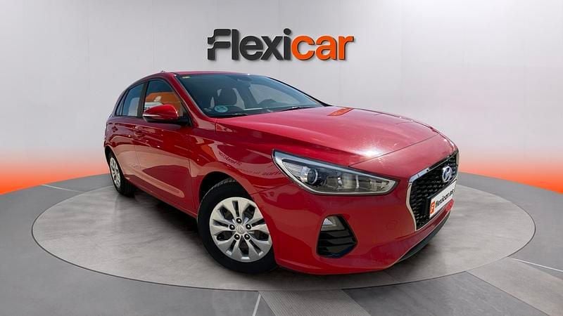 Usado Hyundai i30 120 HP (88 kW) 2018 Sedan