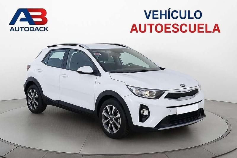 Blanco Usado 2019 Kia Stonic SUV | 9023 € (Super precio) - Imagen 1/2