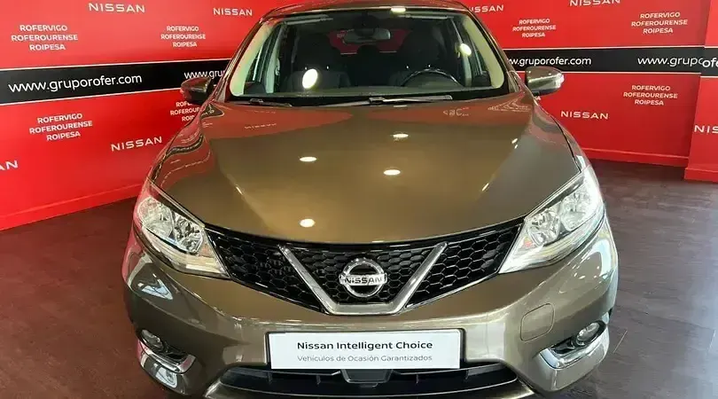 Usado Nissan Pulsar Acenta 110 CV (80 kW) 2017 Bronce metalizado Utilitario