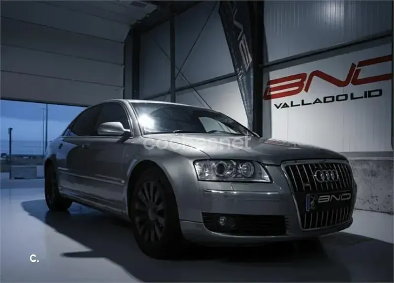 Usado Audi A8 233 CV (171 kW) 2004 Gris / plata Berlina