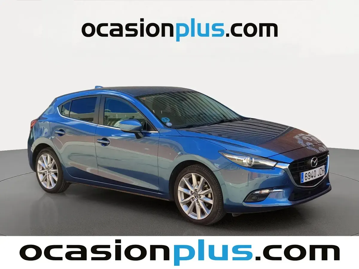 Käytetty Mazda 3 Luxury 165 HP (121 kW) 2017 Sininen Viistoperä